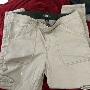 🍂Rewash Gray Cargo Pants Modern Comfort add to bundle for $1.50
